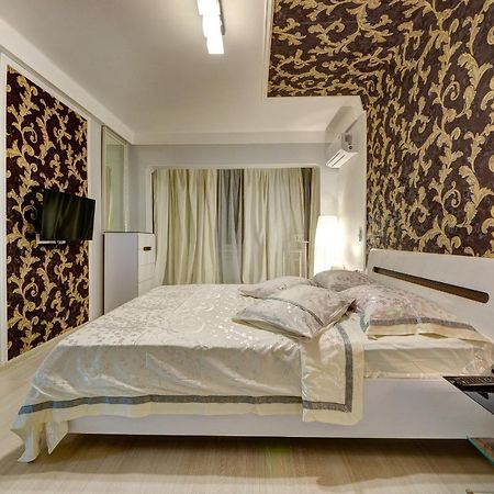 Luxurious 2K Apartment, Bolshaya Vasilkovskaya Street 145/1, Ocean Plaza Kiev Bagian luar foto