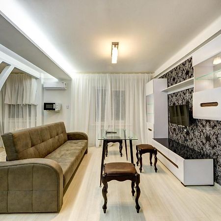 Luxurious 2K Apartment, Bolshaya Vasilkovskaya Street 145/1, Ocean Plaza Kiev Bagian luar foto